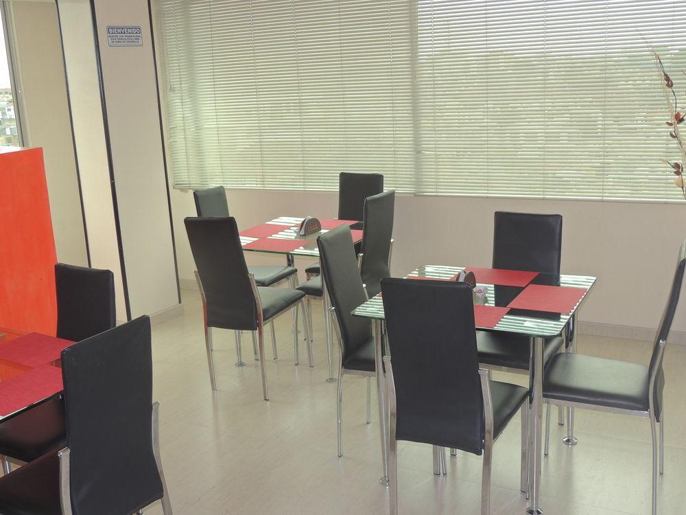 בוגוטה Titan Hotel & Spa מראה חיצוני תמונה