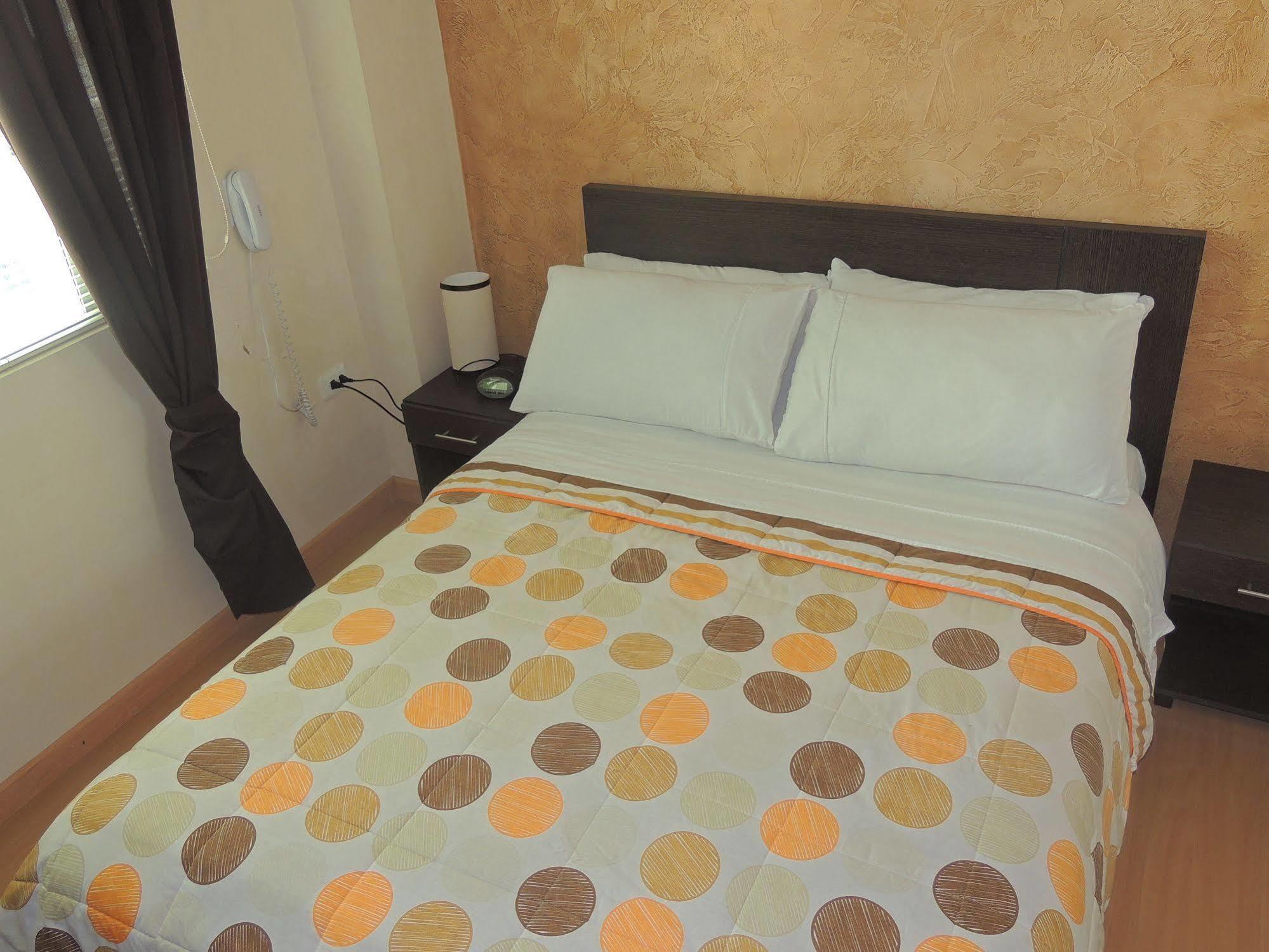בוגוטה Titan Hotel & Spa מראה חיצוני תמונה