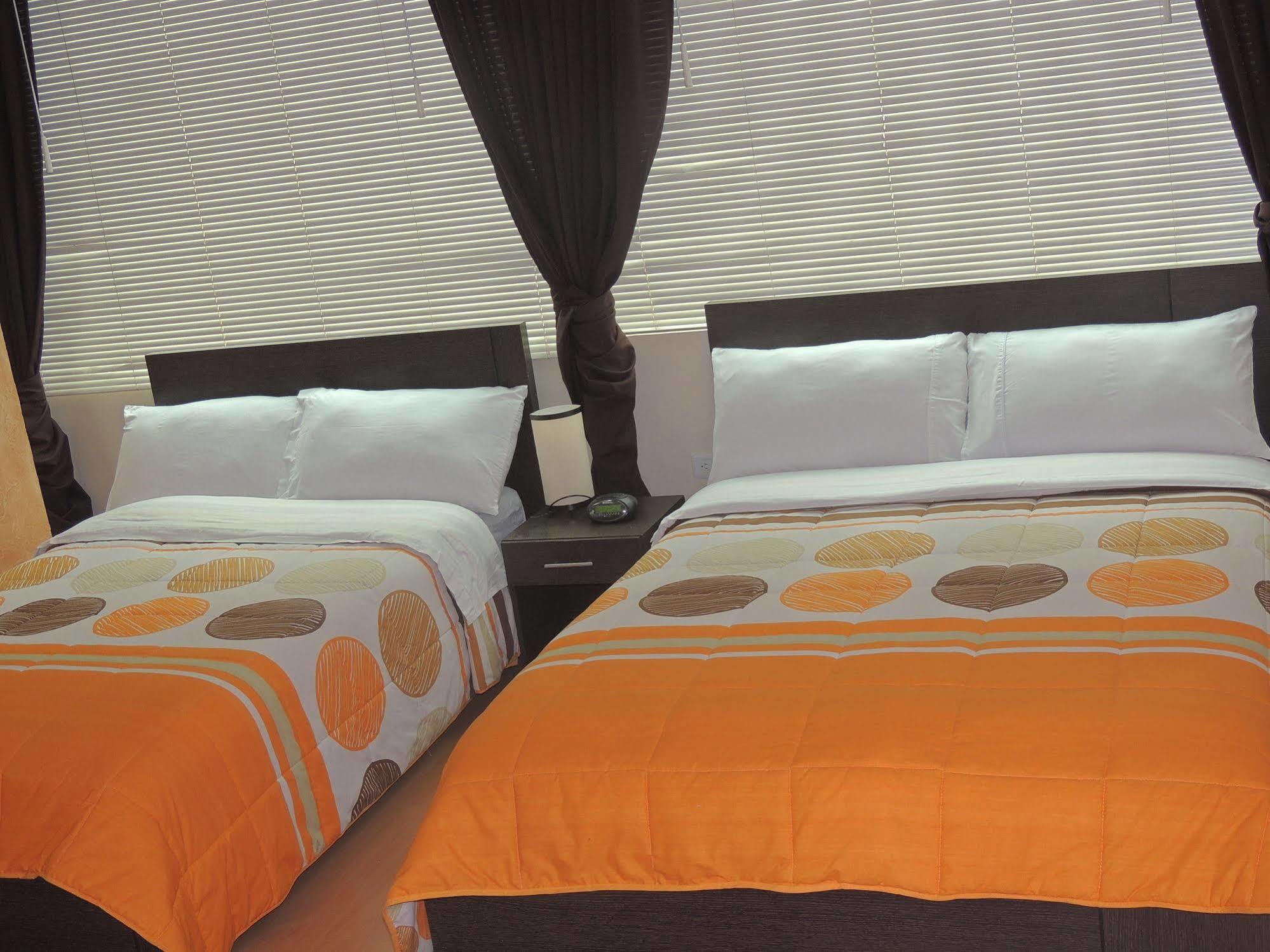 בוגוטה Titan Hotel & Spa מראה חיצוני תמונה