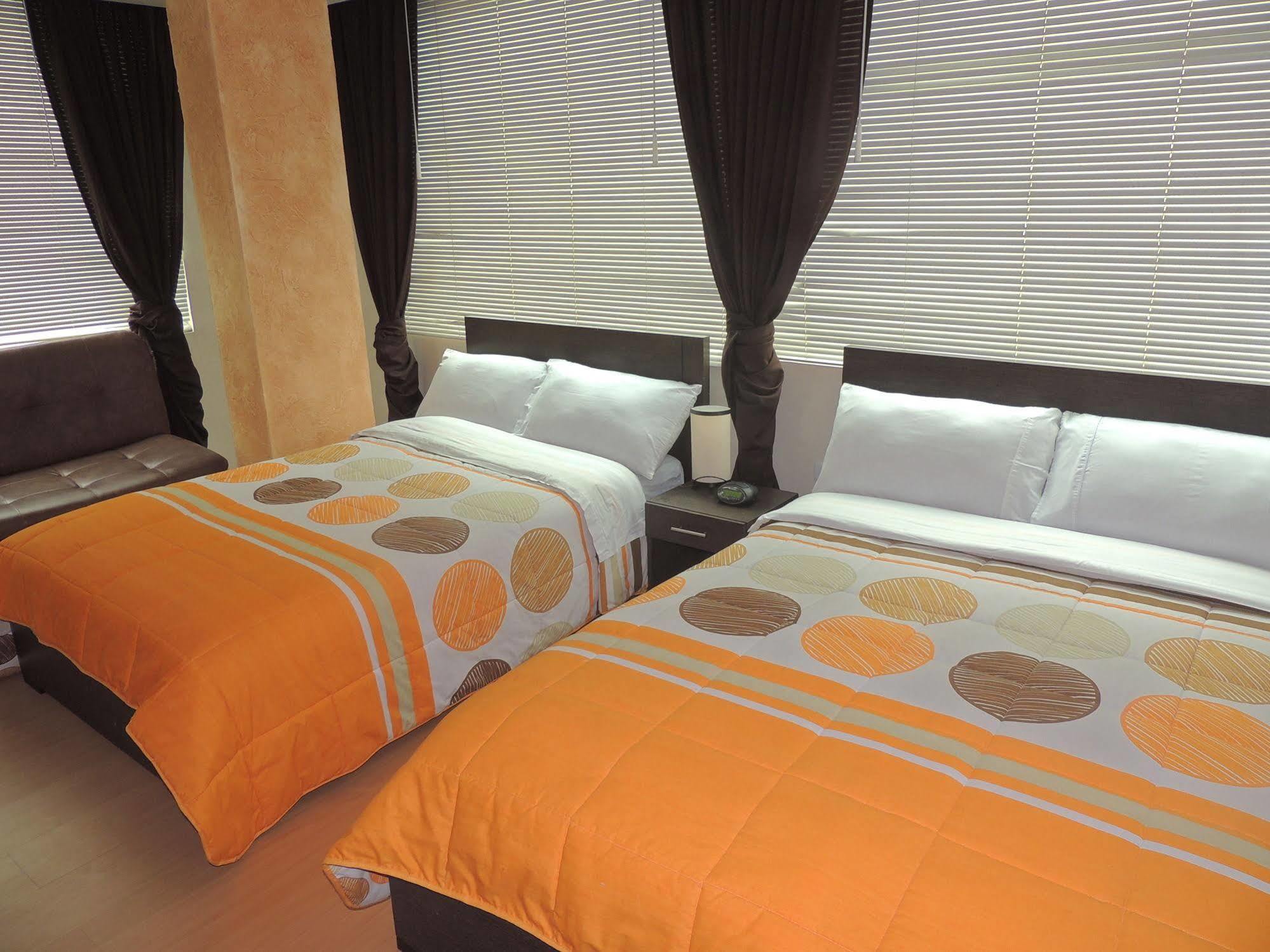 בוגוטה Titan Hotel & Spa מראה חיצוני תמונה
